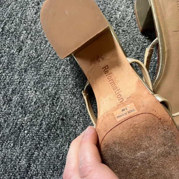 Reformation Gold Ménage Sandals, size 5.5 - Picture 2 of 8